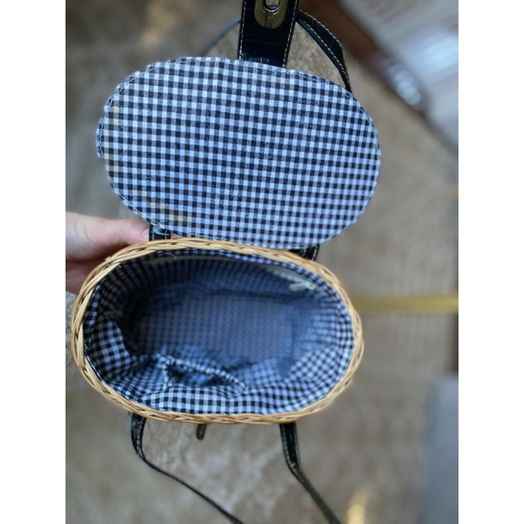 Vintage Wicker Basket Purse with Black Faux Croc Leather Trim & Gingham Lining - Picture 8 of 10